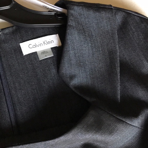 NWT Calvin Klein Cap Sleeve Ruched Dress size 4 - Picture 6 of 8